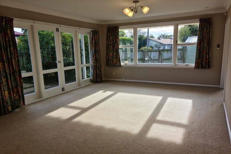 Photo of property in 11 Westerleigh Street, Bishopdale, Christchurch, 8053