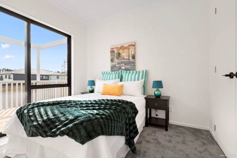Photo of property in 16 Horsefields Drive, Flat Bush, Auckland, 2019