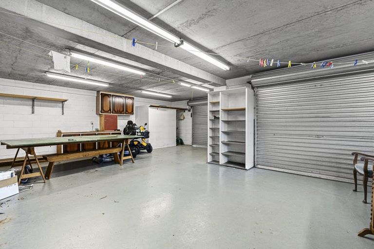 Photo of property in 11 Kellyville Heights, Merrilands, New Plymouth, 4312