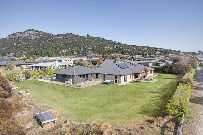 Photo of property in 47 Matheson Crescent, Albert Town, Wanaka, 9305