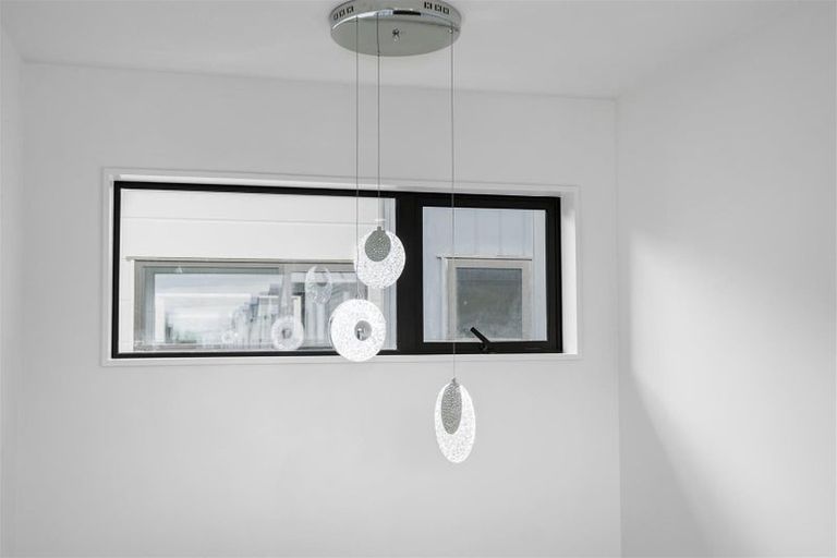 Photo of property in 39 John Gray Street, Papakura, 2110