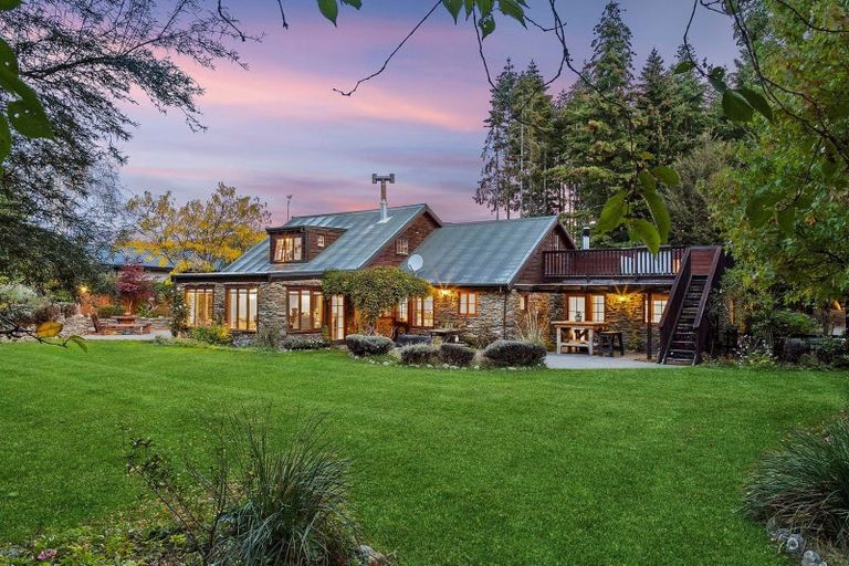Photo of property in 426 Aubrey Road, Wanaka, 9305