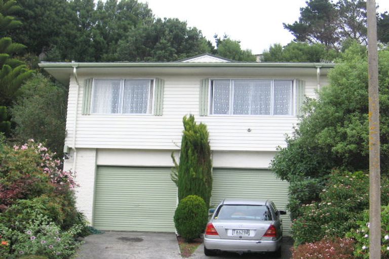 Photo of property in 168 Broderick Road, Johnsonville, Wellington, 6037