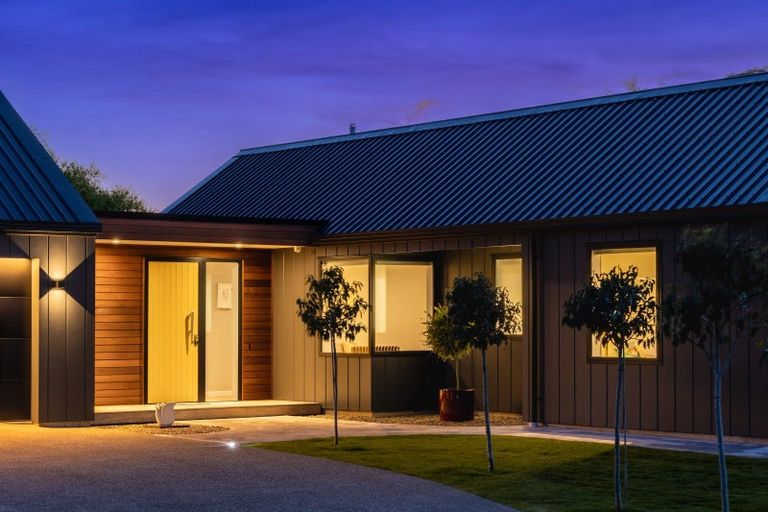 Photo of property in 5 Bressay Way, Waikanae, 5036