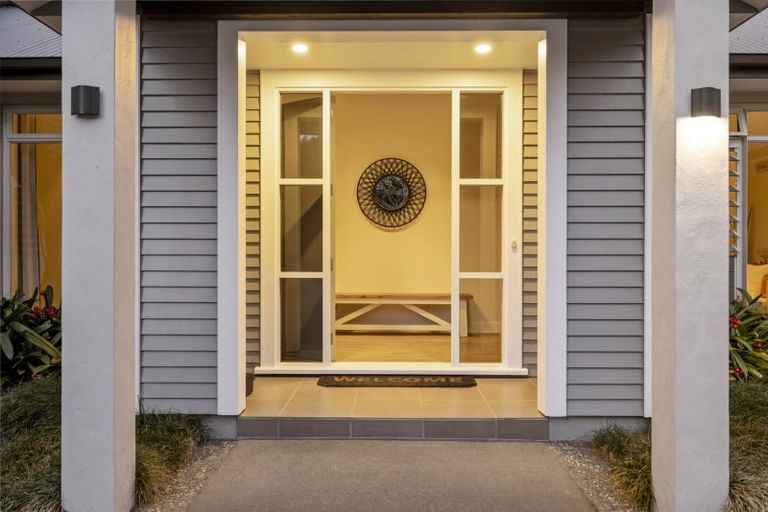 Photo of property in 50r Saint Regis Way, Bethlehem, Tauranga, 3110