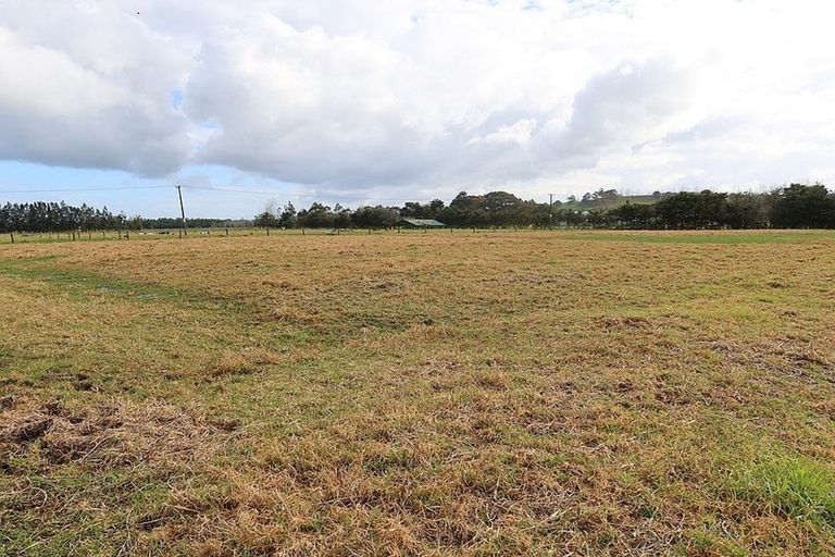 Photo of property in 72 Beach Road, Dargaville, 0310