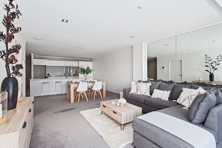 Photo of property in Quayside Apartments, 204/11 George Street, Whakatane, 3120