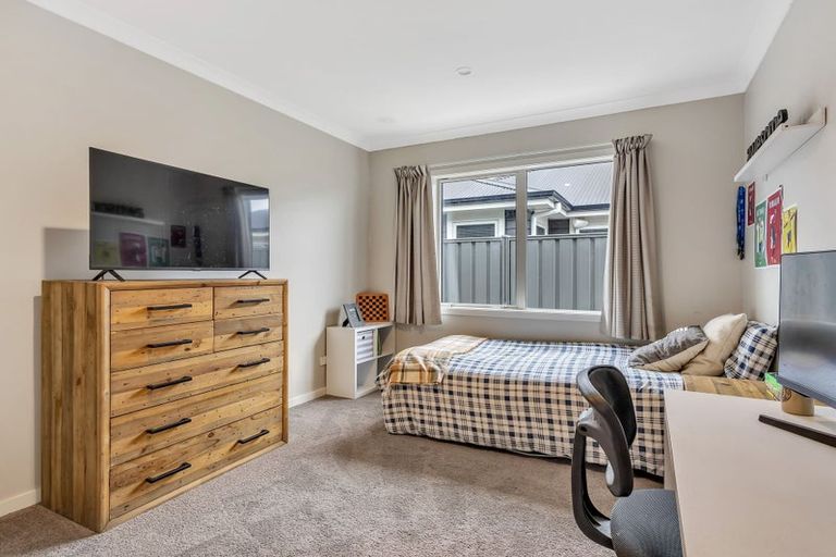 Photo of property in 22 Kaituna Place, Te Awa, Napier, 4110