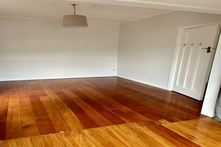 Photo of property in 27 Ava Street, Petone, Lower Hutt, 5012