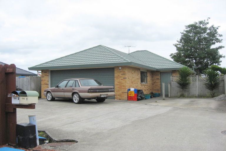 Photo of property in 12 Princess Street, Takanini, 2112