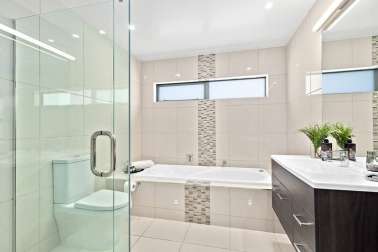 Photo of property in 20 Liquidambar Drive, Hobsonville, Auckland, 0616