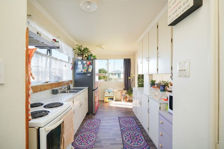 Photo of property in 44 Wicklow Street, Clifton, Invercargill, 9812