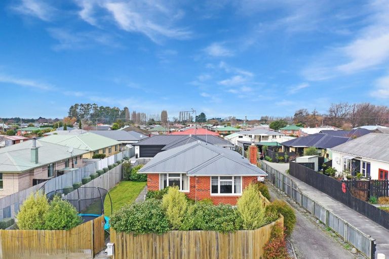 Photo of property in 71 Mcmurdo Street, Tinwald, Ashburton, 7700