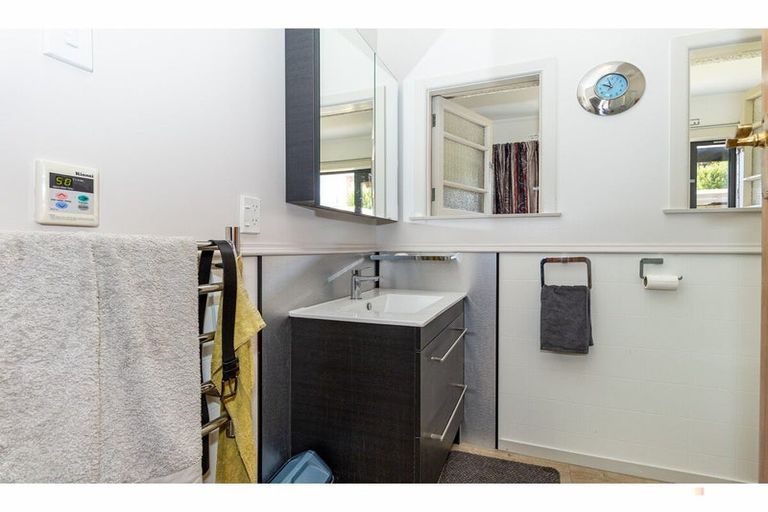 Photo of property in 2 Ashbury Avenue, Waimataitai, Timaru, 7910