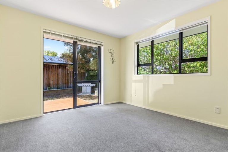 Photo of property in 239 Johns Road, Northwood, Christchurch, 8051