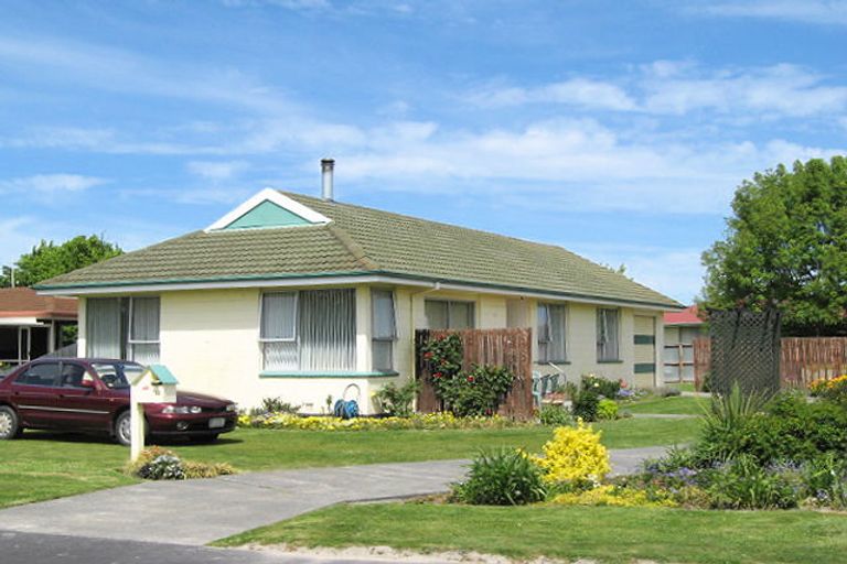 Photo of property in 52 Gray Crescent, Kaiapoi, 7630