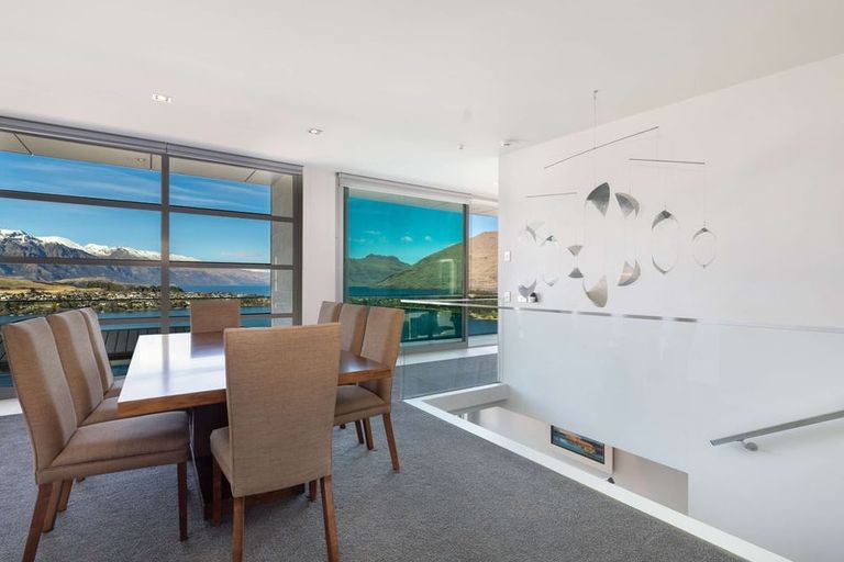 Photo of property in 74 Panorama Terrace, Queenstown, 9300