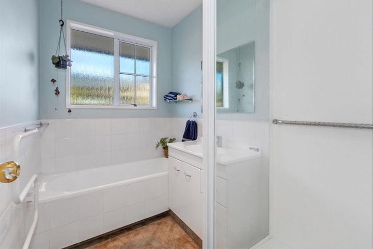 Photo of property in 9 Siska Place, Upper Riccarton, Christchurch, 8041
