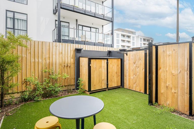 Photo of property in 2/196 Worcester Street, Christchurch Central, Christchurch, 8011