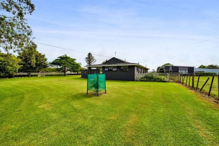 Photo of property in 131 Waitara Road, Brixton, Waitara, 4382
