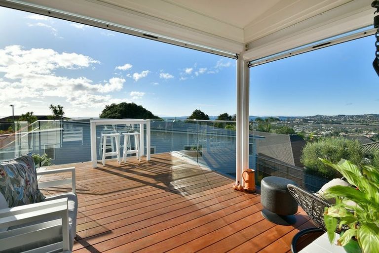 Photo of property in 36 Manhattan Rise, Orewa, 0931