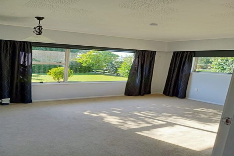 Photo of property in 55 Browne Street, Waitara, 4320