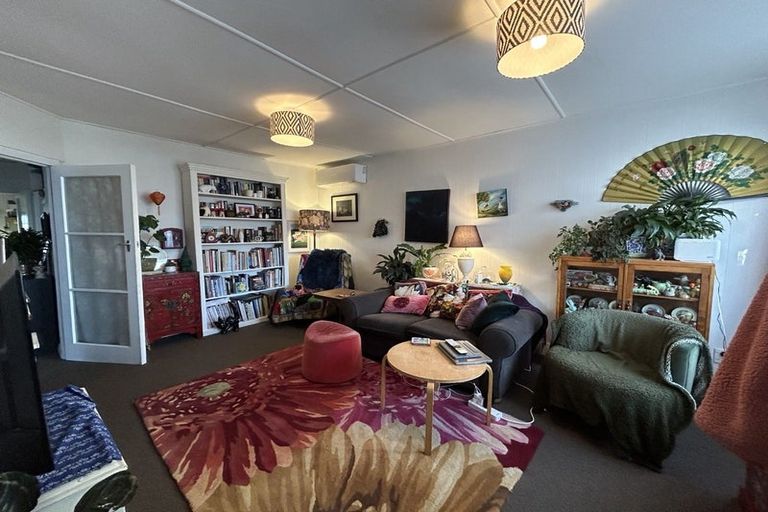 Photo of property in 77a Russell Street, Westport, 7825