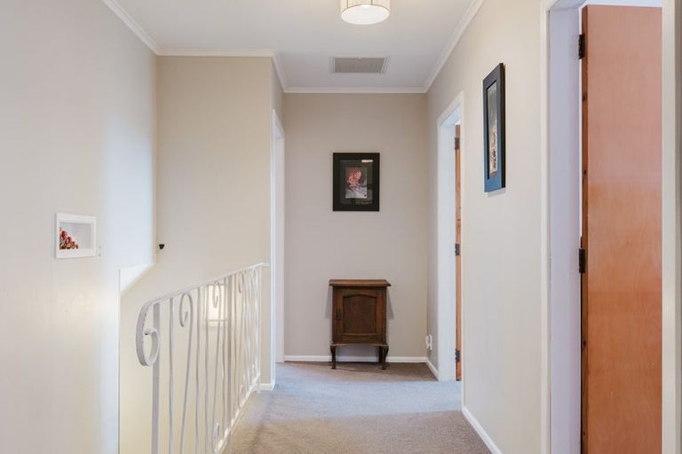 Photo of property in 14 Clark Place, Hillcrest, Hamilton, 3216