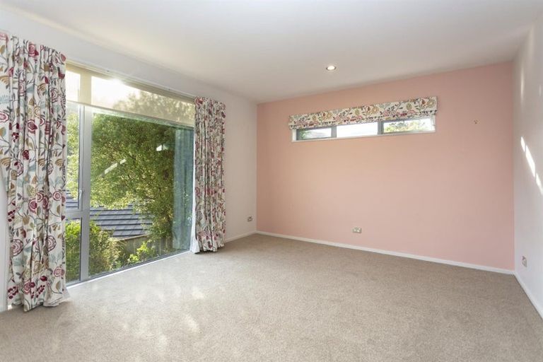 Photo of property in 7 Maurice Knowles Lane, Cashmere, Christchurch, 8022