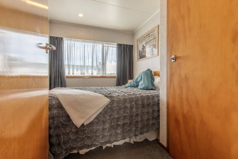 Photo of property in 19 Woburn Street, Waipukurau, 4200