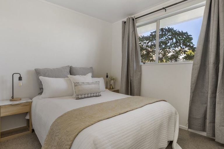 Photo of property in 52 Hyde Avenue, Richmond Heights, Taupo, 3330