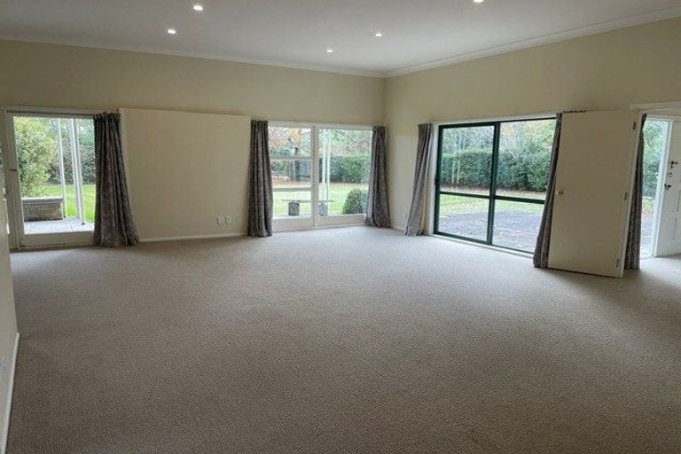 Photo of property in 1 Townson Road, Marshland, 8083