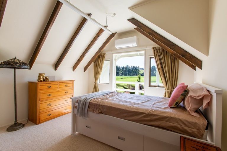 Photo of property in 66 Hamilton Road, Dannevirke, 4976