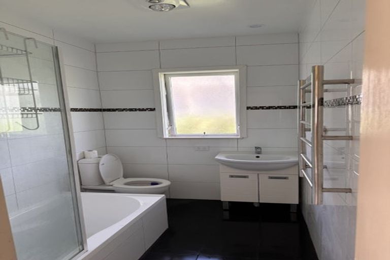 Photo of property in 55a Metcalfe Road, Ranui, Auckland, 0612