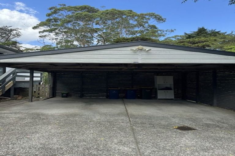 Photo of property in 23 Midgley Road, West Harbour, Auckland, 0618