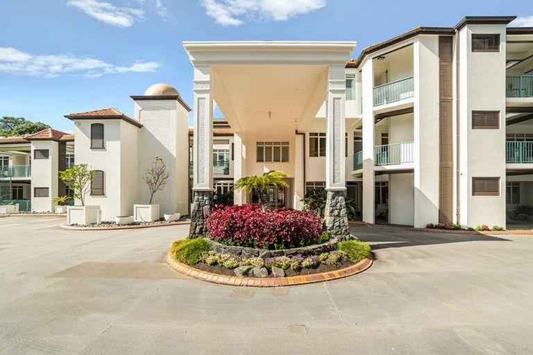 Photo of property in The Sands Apartments, 19/47 The Strand, Takapuna, Auckland, 0622