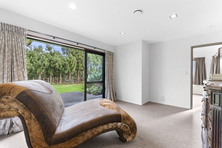 Photo of property in 334 Henwood Road, Hillsborough, New Plymouth, 4372