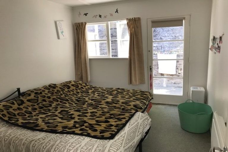 Photo of property in 4/124 Campbell Street, Karori, Wellington, 6012