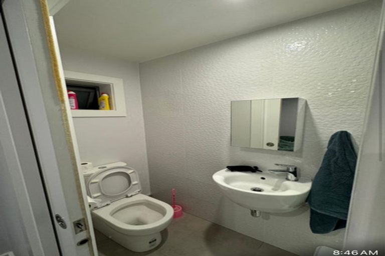 Photo of property in 121u3 Rongotai Road, Kilbirnie, Wellington, 6022