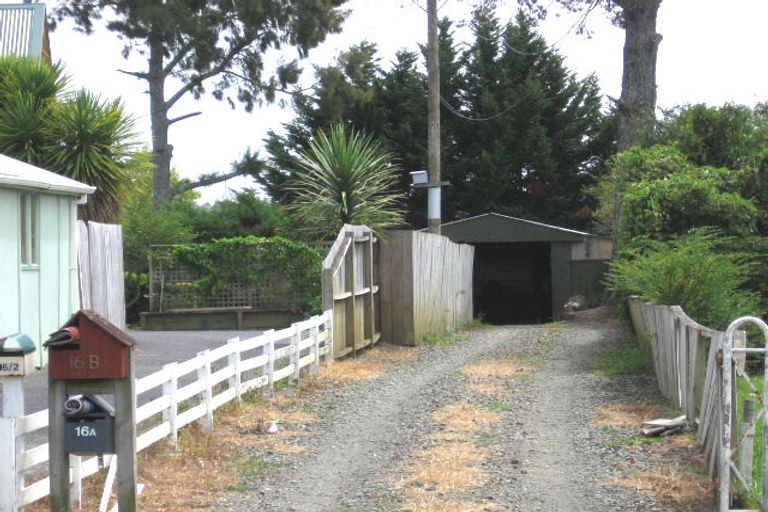 Photo of property in 16b Lancaster Road, Beach Haven, Auckland, 0626