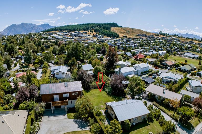 Photo of property in 126 Aubrey Road, Wanaka, 9305
