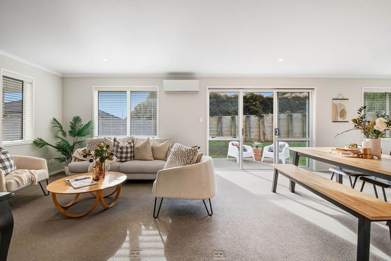 Photo of property in 1 Harry Close, Warkworth, 0910