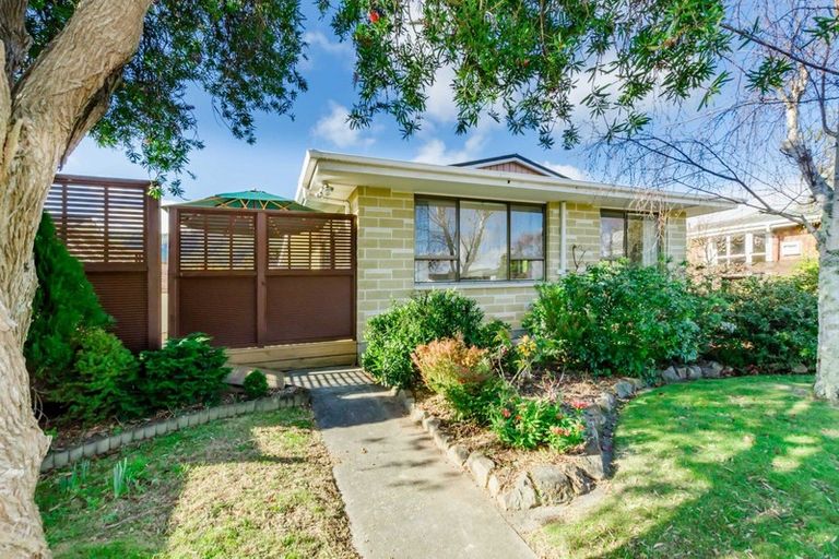 Photo of property in 3 Matai Street, Waikanae, 5036