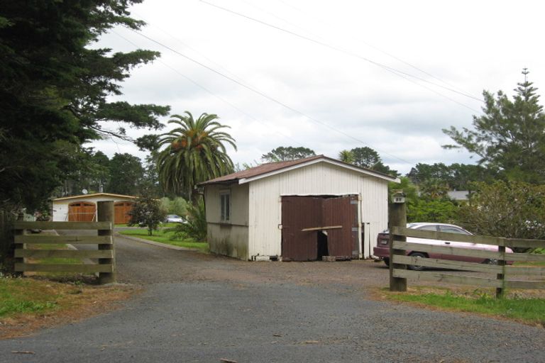Photo of property in 87 Trigg Road, Kumeu, 0891