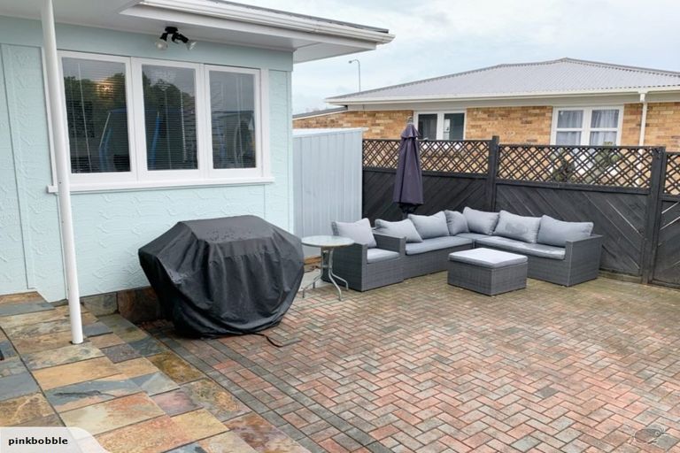 Photo of property in 20 King Street, Waiuku, 2123