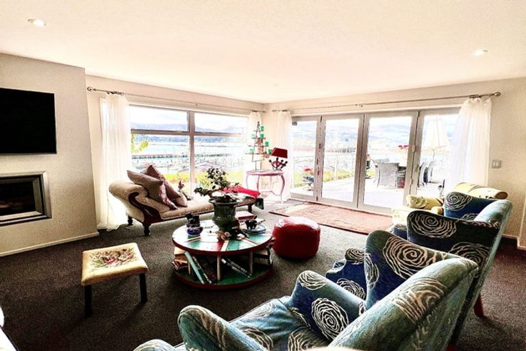 Photo of property in 1 Simeon Quay, Lyttelton, 8082