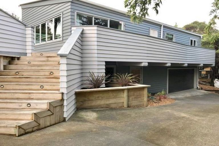 Photo of property in 3a Levy Road, Glen Eden, Auckland, 0602