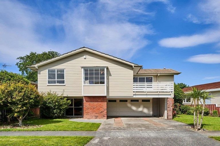 Photo of property in 41 Wai-iti Crescent, Woburn, Lower Hutt, 5010