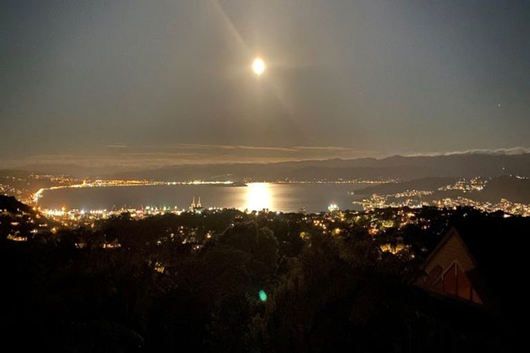 Photo of property in 87 Messines Road, Karori, Wellington, 6012