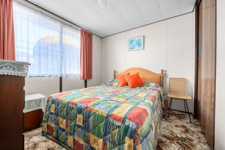 Photo of property in 1a Heath Street, St Andrews, Hamilton, 3200